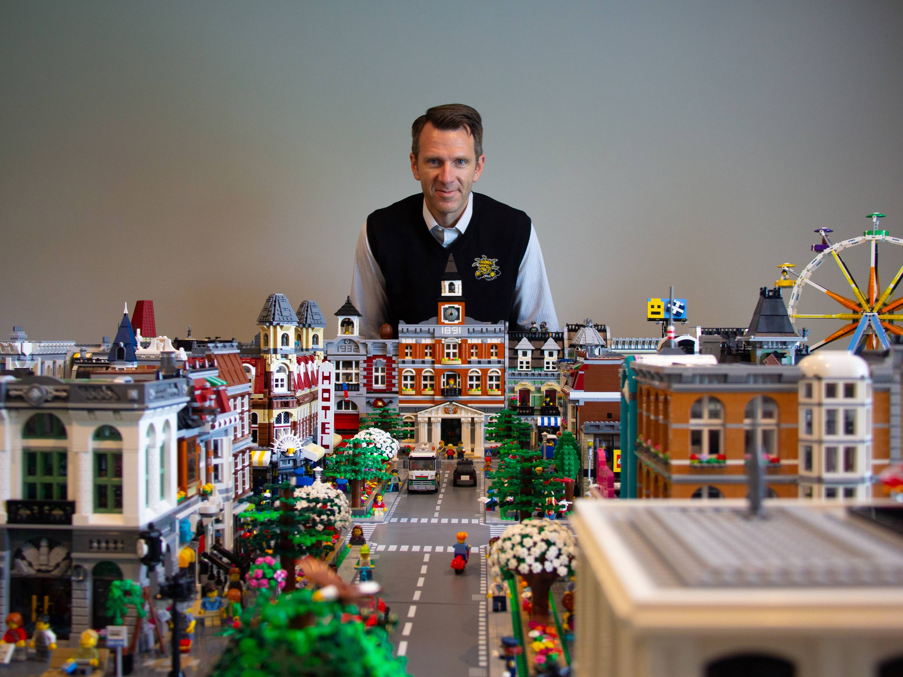 30 Things That Aren't Cool When You're Over 30 - lego city creative