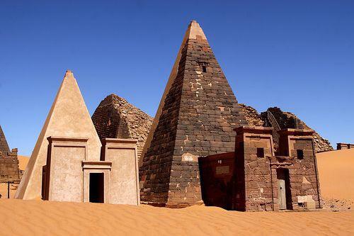 ancient artifacts - archaeology - nubian pyramids