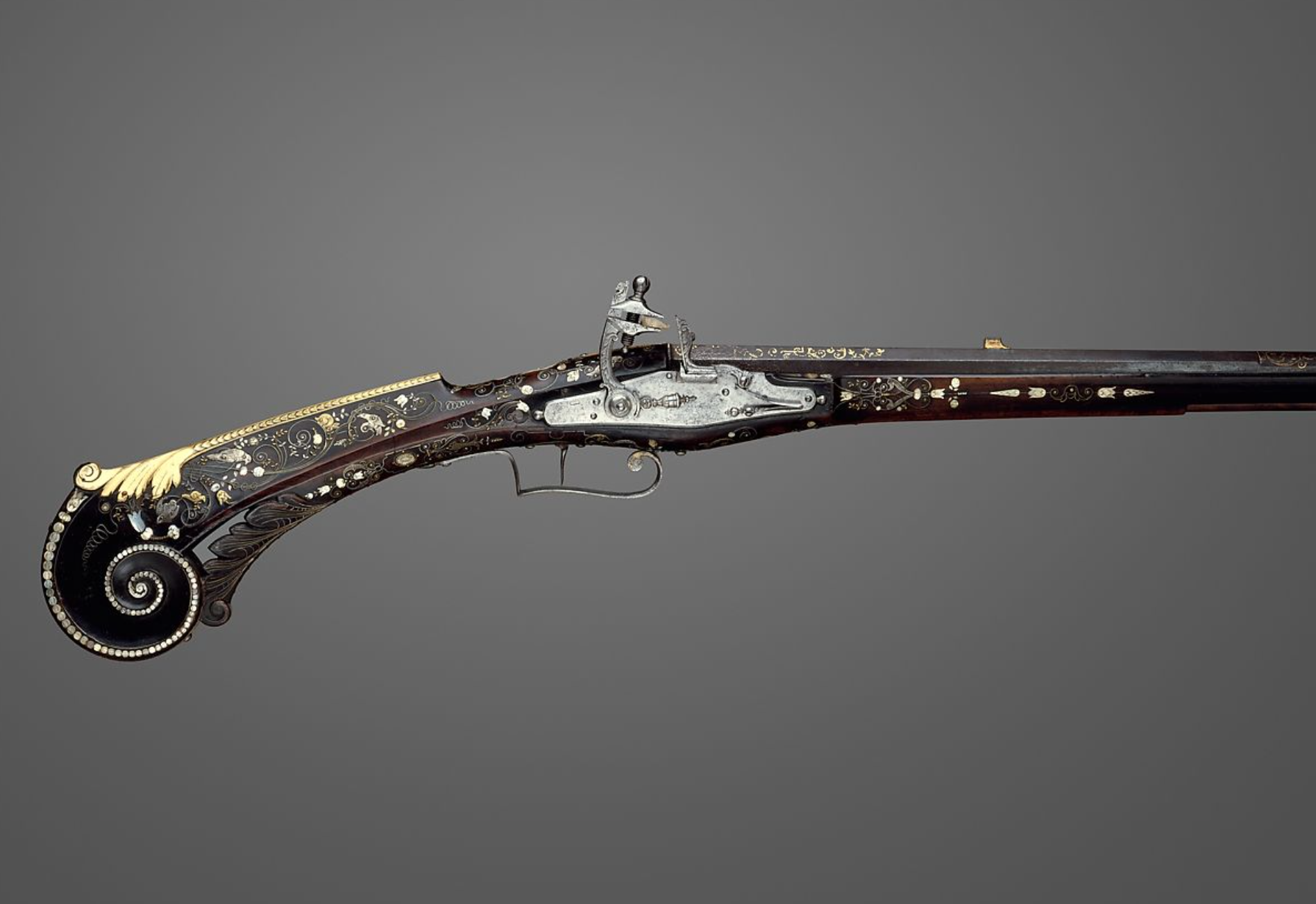 Incredibly interesting guns - King Louis XIII’s Flintlock Gun