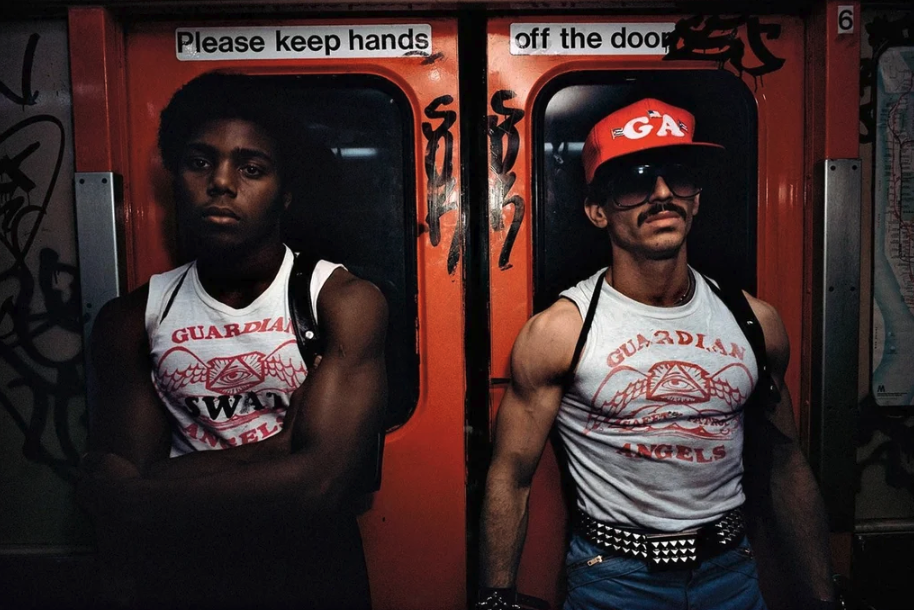 Spectacular Photos  - Guardian Angels were a vigilante group that helped to fight crime and assisted the NYPD. Here they are on the NYC subway in 1980