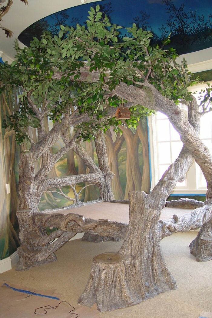 good and bad designs - tree bed