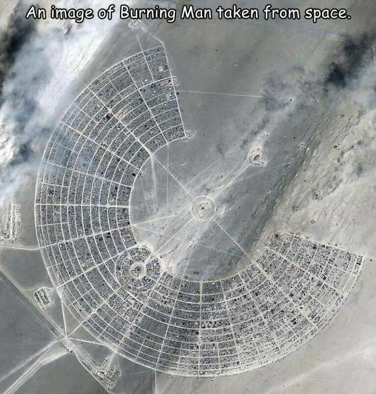 daily dose of randoms - burning man aerial view - An image of Burning Man taken from space. China Sang thes Ans N Kajang Choror Nagus Bott Prst Pa She 100 Peacere Arse Super 7325 2007 St Raimyn Karne Wa Pas