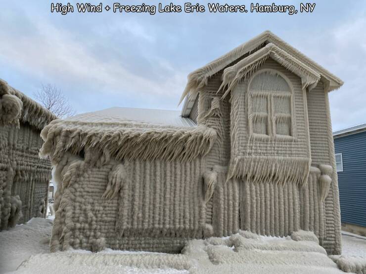 daily dose of randoms - lake erie frozen houses - High Wind Freezing Lake Erie Waters. Hamburg, Ny