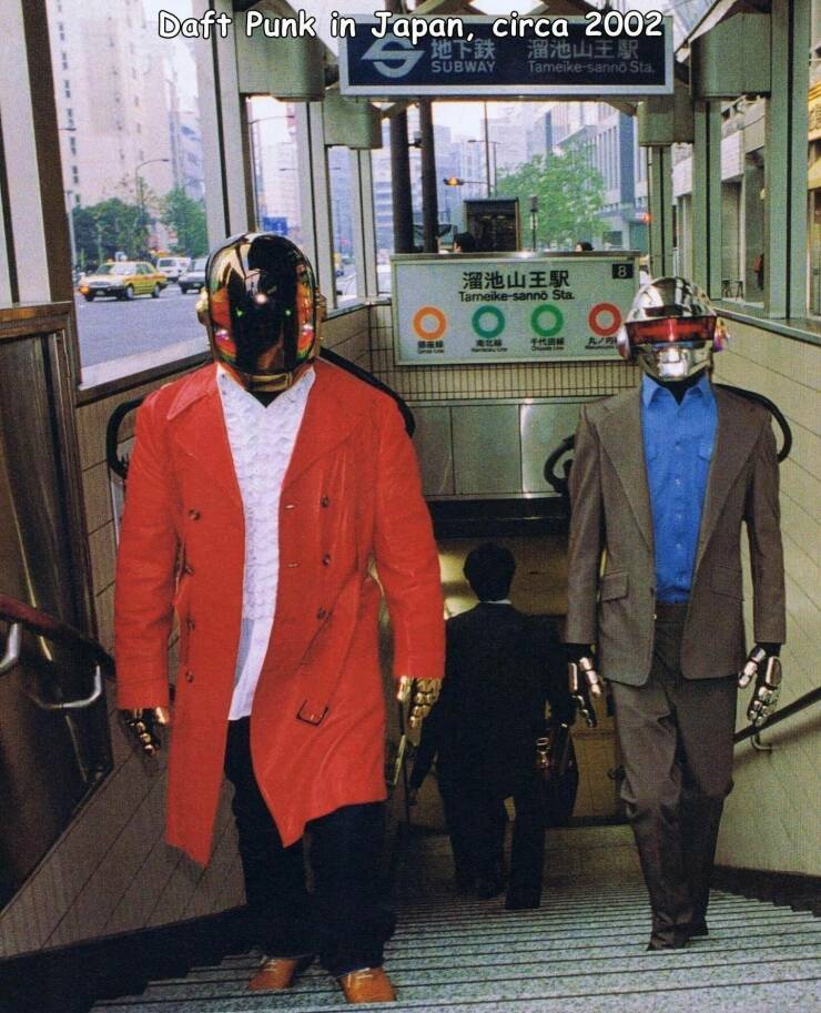 daily dose of randoms - daft punk japan - Daft Punk in Japan, circa 2002 Subway Tameikesanno Sta. Tameikesanno Sta. 8 O Rea From APh 39