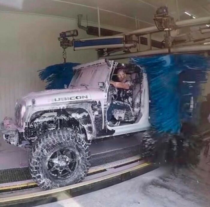 funny memes and pics - jeep wash - Ubicon