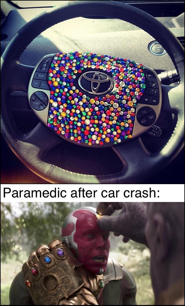 funny memes and pics - fisheye lens - Mode Paramedic after car crash