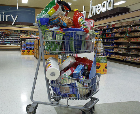 Basic Facts people don't know - shopping cart grocery store -