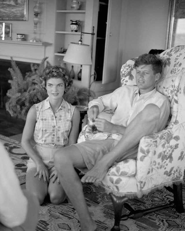 NSFW historical figure facts - jackie and john kennedy