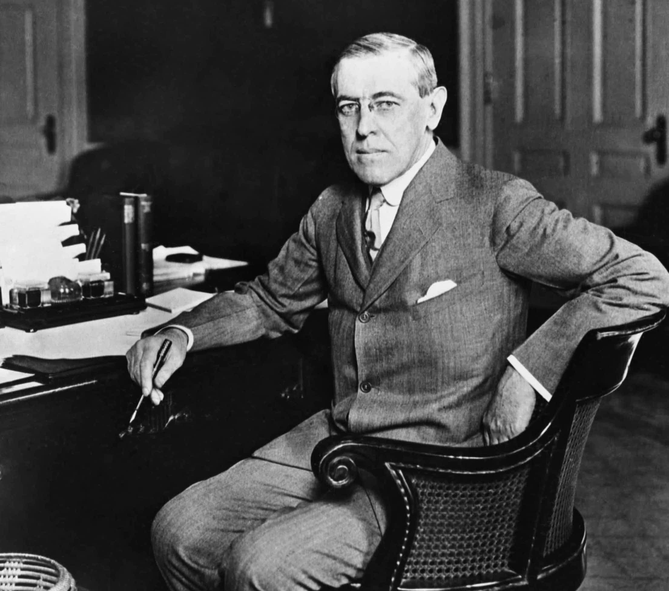 Praised people who actually awful - woodrow wilson signing -
