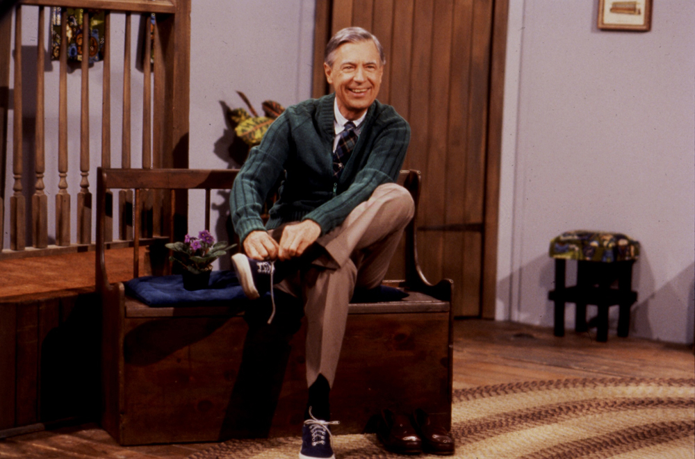 celebrity deaths that left a mark - mr rogers tying shoes - 17