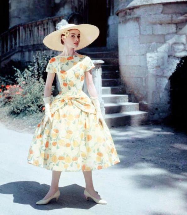 Audrey Hepburn Historical Photos - audrey hepburn dresses