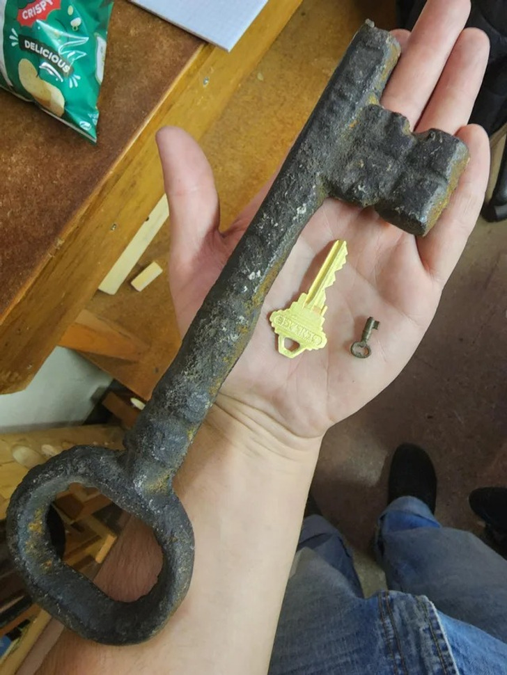 “The smallest and largest keys we sell at my shop, as compared to a typical door key.”