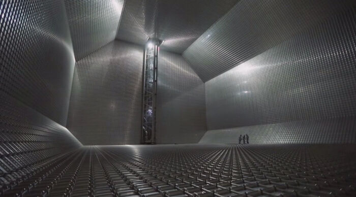 The Inside Of 160 000m³ Long Containment Tank.