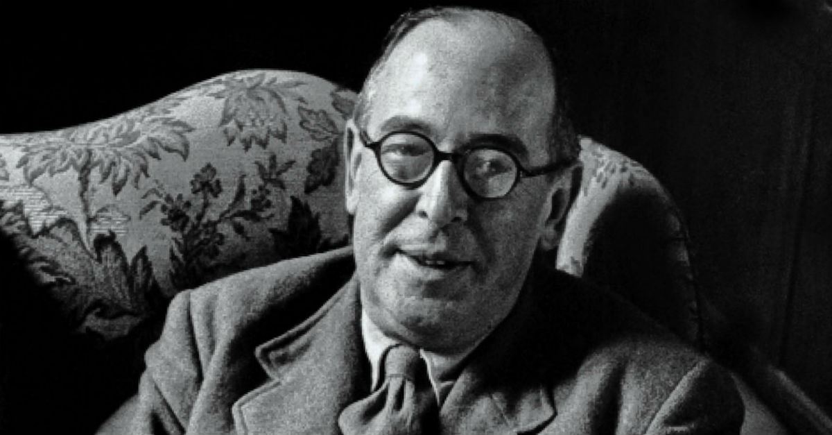 Facts that sound like shitposts - cs lewis - 7