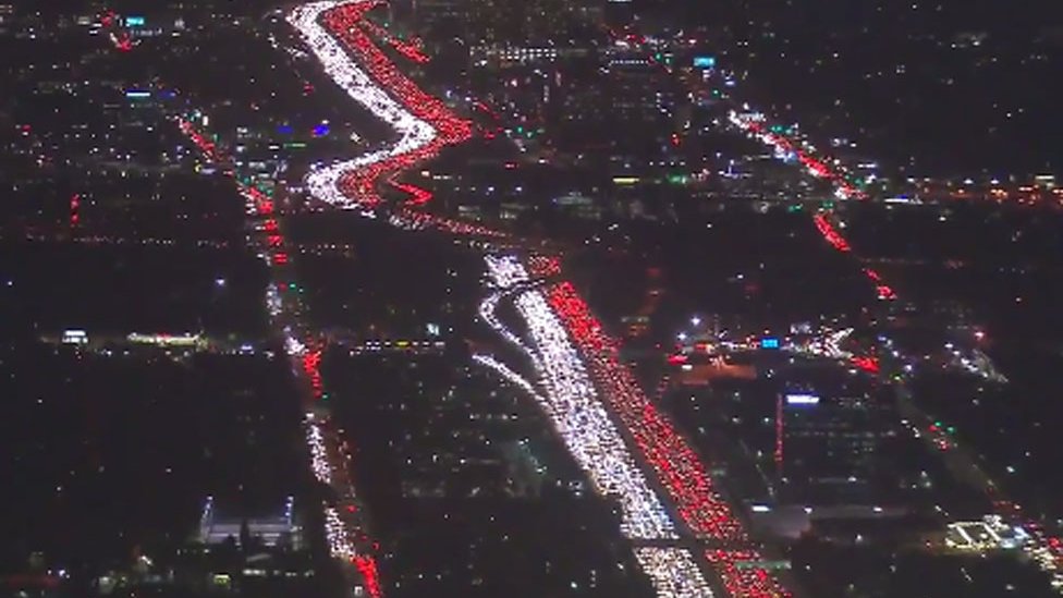 Things that exist because humans are stupid - los angeles thanksgiving traffic
