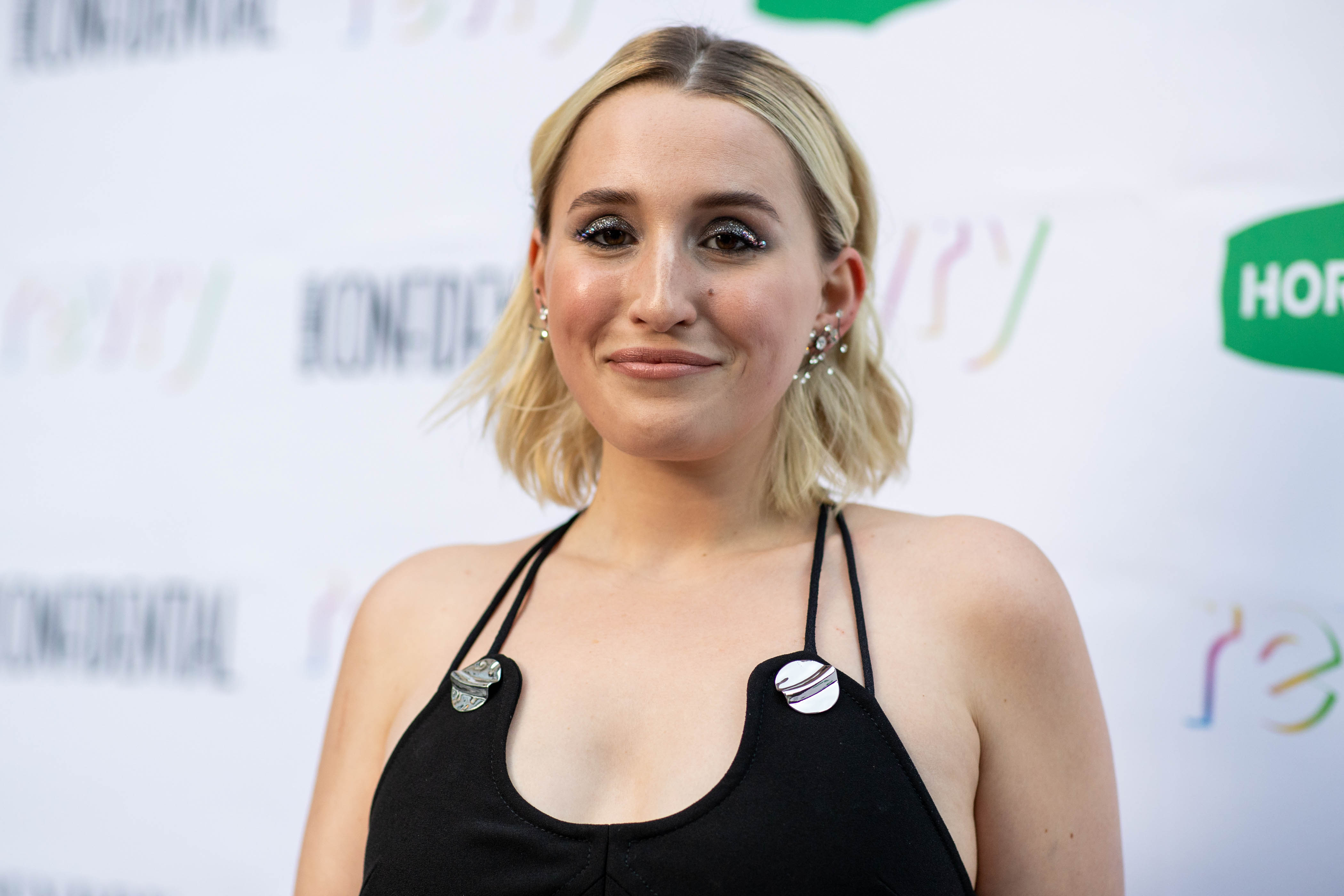 Harley Quinn Smith. Daughter of famous filmmaker, Kevin Smith.
