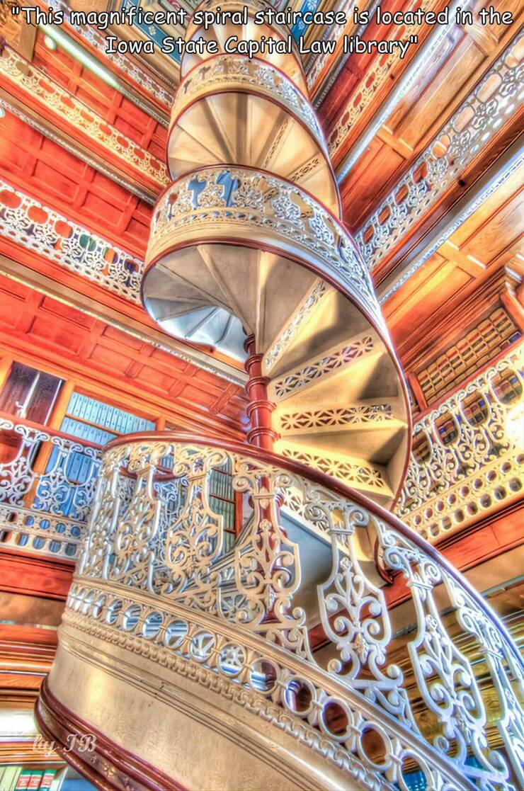 monday morning randomness - dome - "This magnificent spiral staircase is located in the Iowa State Capital Law library" Lepe lay Tb Brodoor 6 Ma Vue M 47 Becatessen