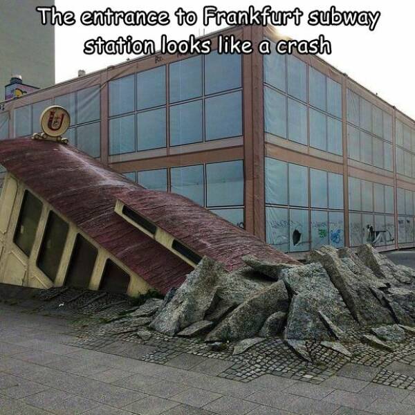 cool random pics - train station subway entrance - The entrance to Frankfurt subway station looks a crash