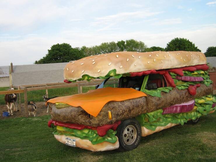 cool random pics - burger car - Adm 3446346 Sadtal Rover