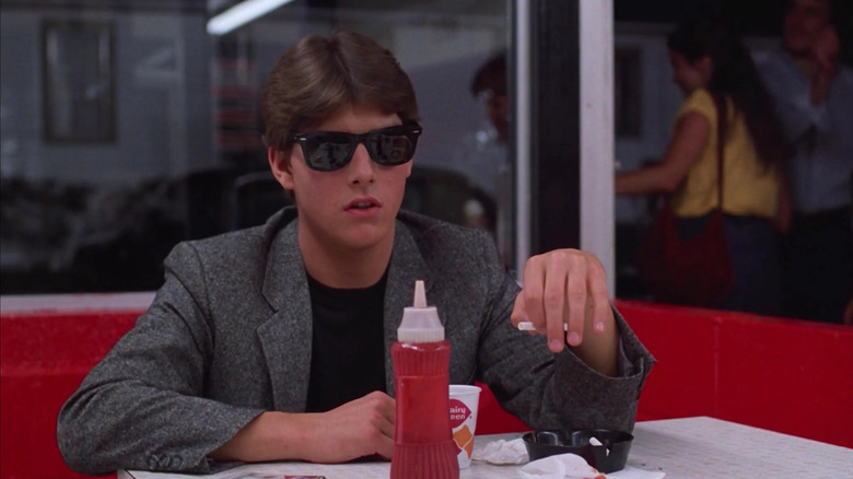 toxic main characters who aren't that great - tom cruise risky business - airy een,