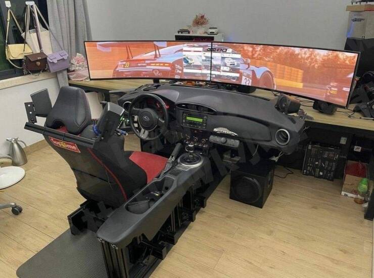fascinating photos - 25k car gaming setup - B