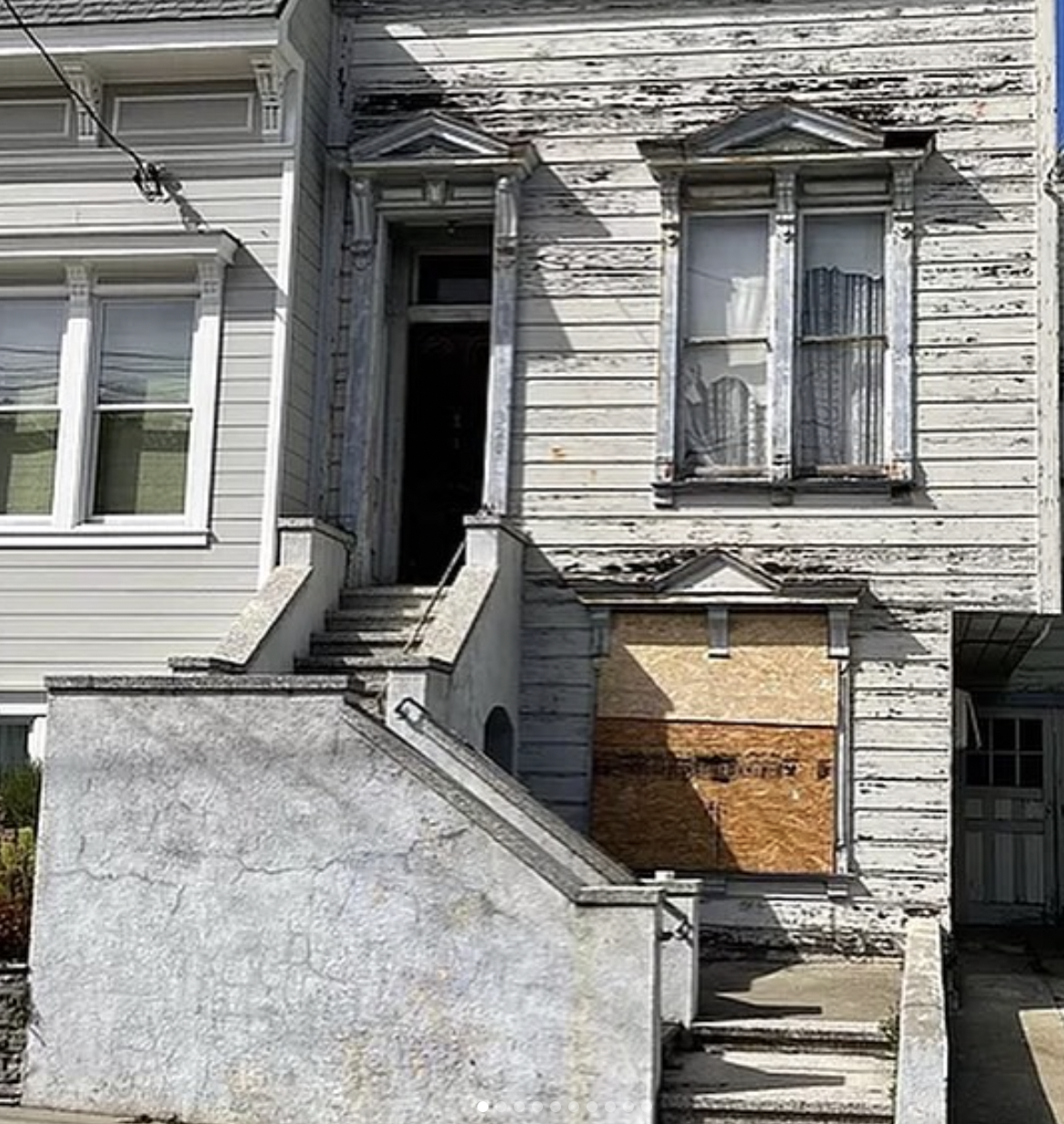 cursed zillow photo - worst house in the world