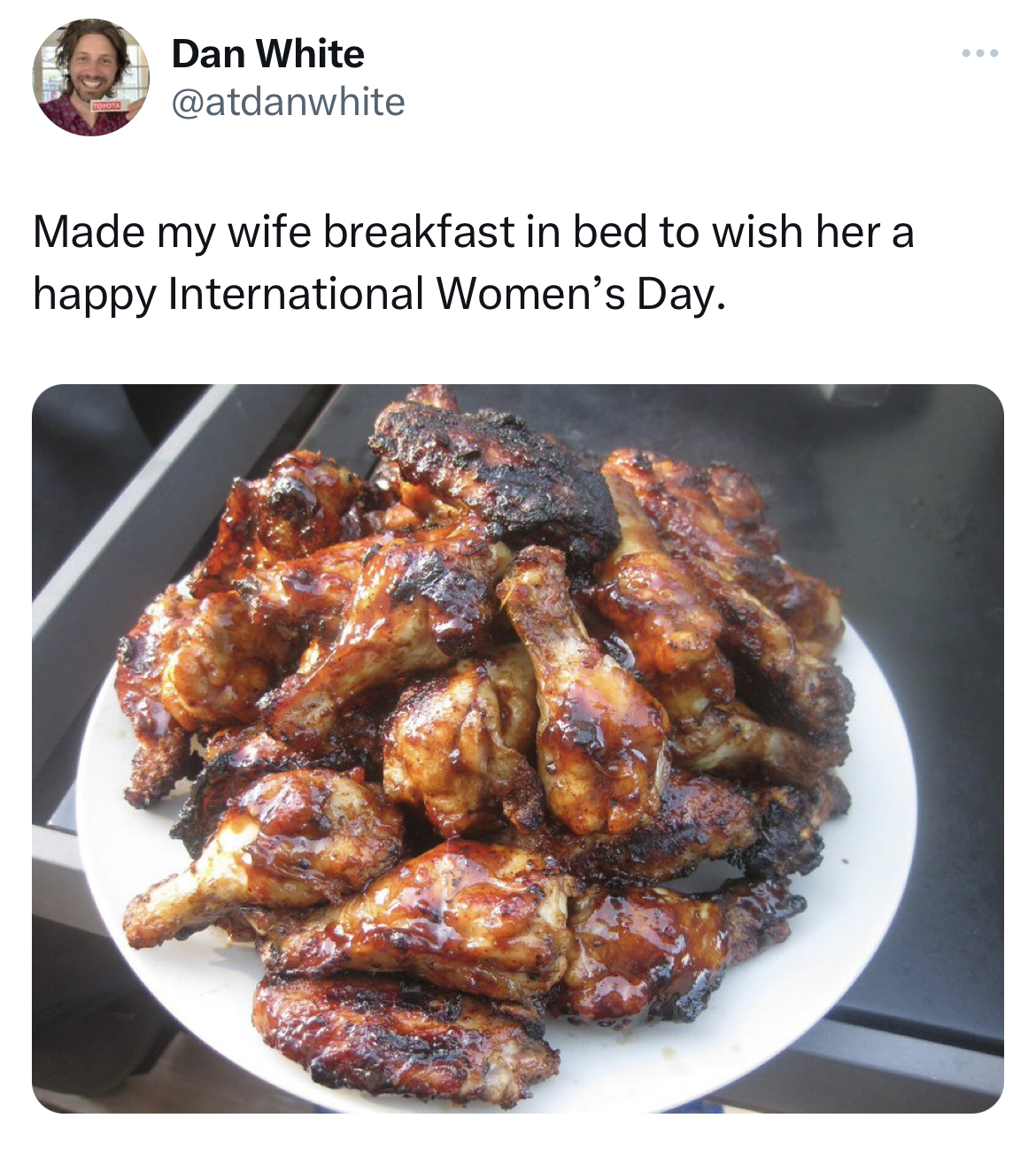 funny tweets - fried food - Dan White Made my wife breakfast in bed to wish her a happy International Women's Day.