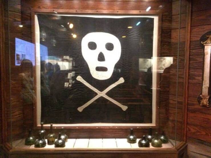 fascinating photos - st. augustine pirate & treasure museum -