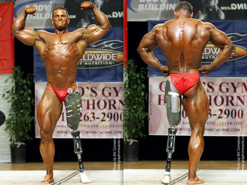 "This bodybuilder with a prosthetic leg is all business."
