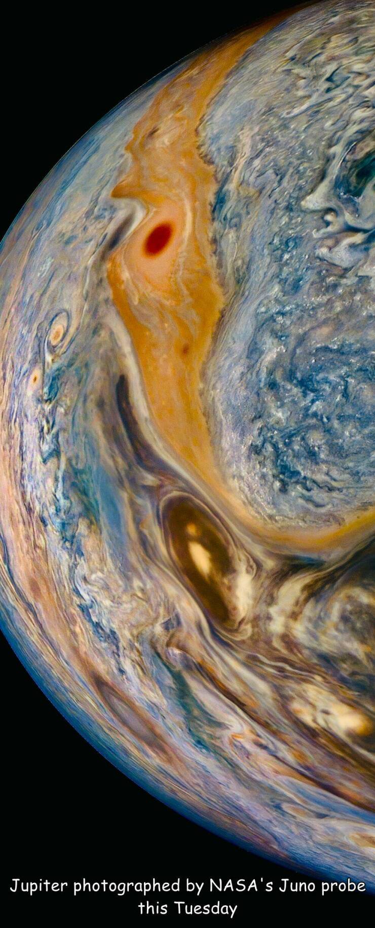 monday morning randomness - earth - Jupiter photographed by Nasa's Juno probe this Tuesday