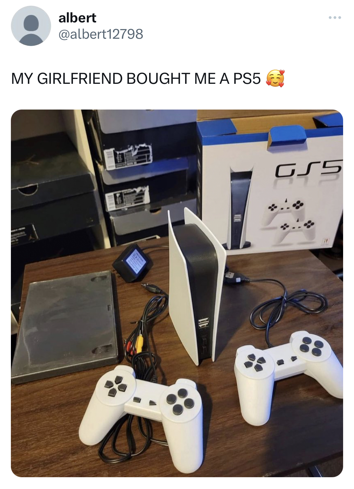 savage tweets game controller - albert My Girlfriend Bought Me A PS5 Gss