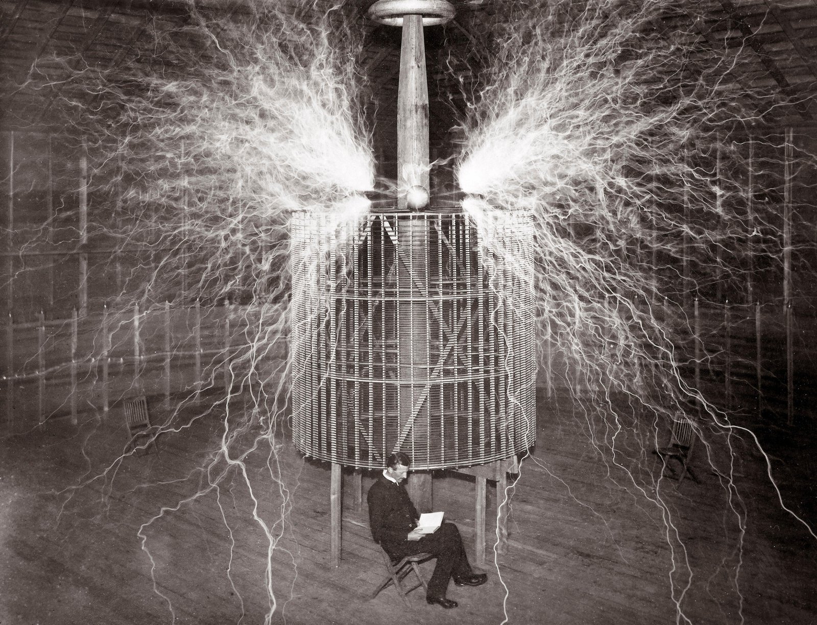 Historical Facts that ruined our perspectives - nikola tesla inventions -