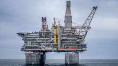 deep-sea oil rigs - berkut rig