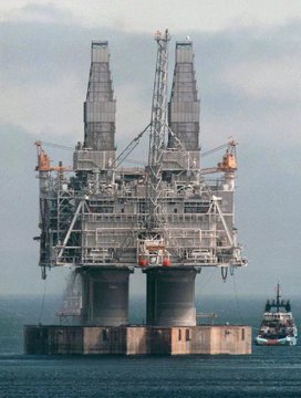 deep-sea oil rigs - hibernia oil platform