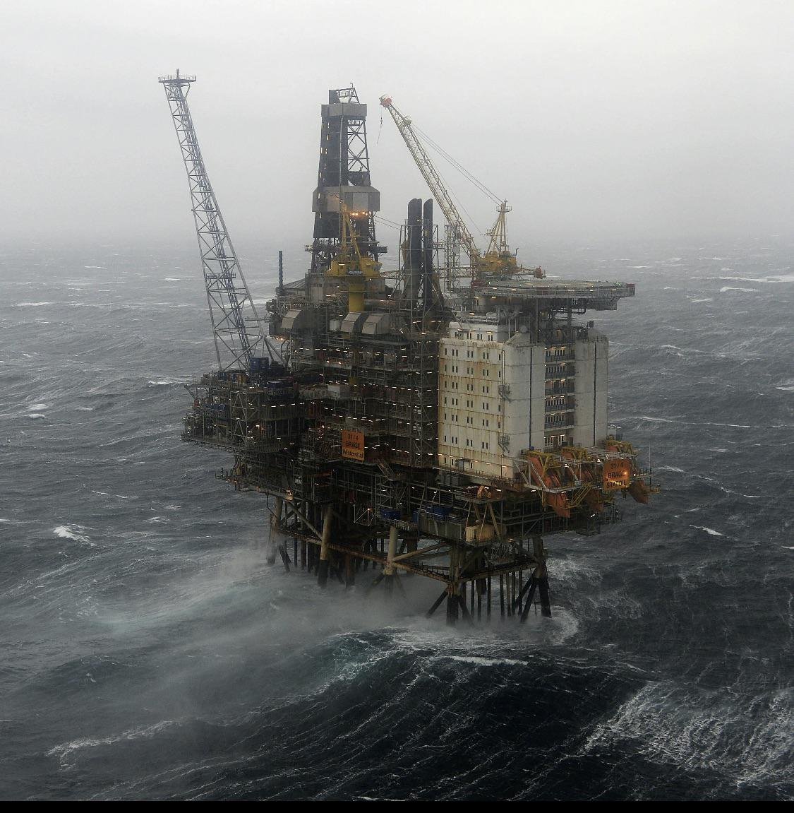 deep-sea oil rigs --  submechanophobia oil rig