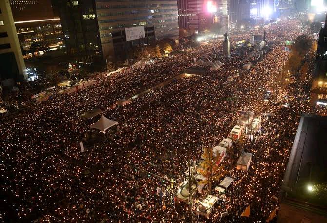 wtf facts - 2016 south korea protest