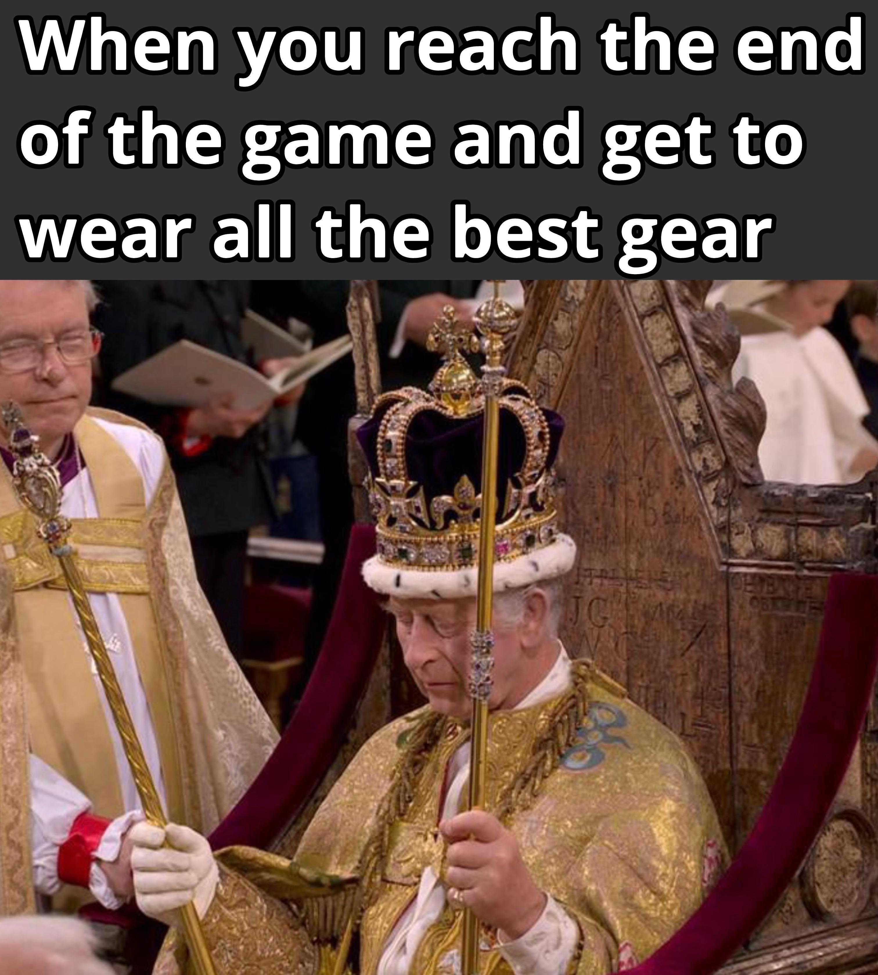 funny memes and pics - pope - When you reach the end of the game and get to wear all the best gear