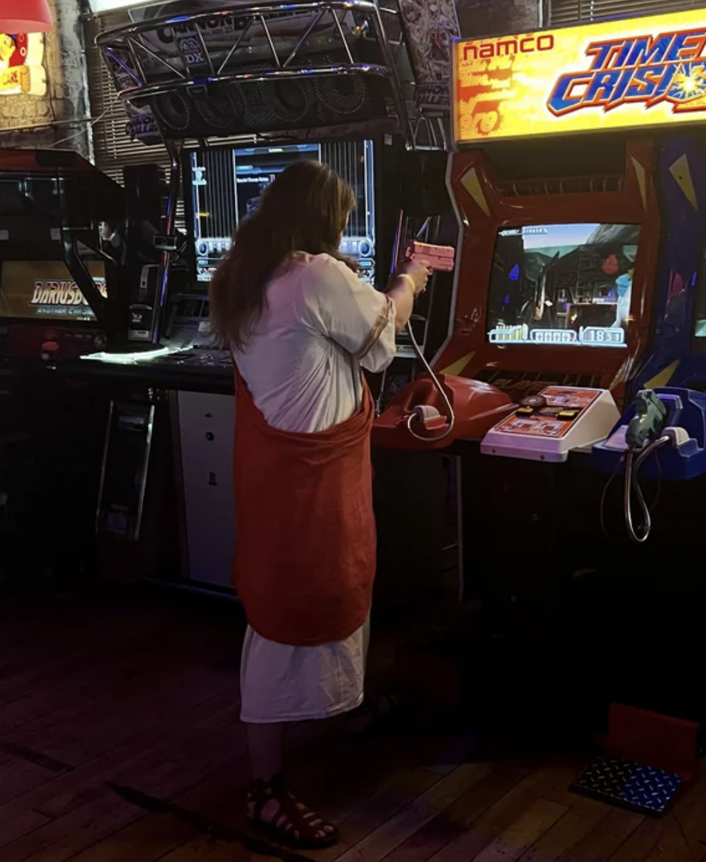 fascinating photos - arcade game - Qued Occupit namco Time ConfComar um