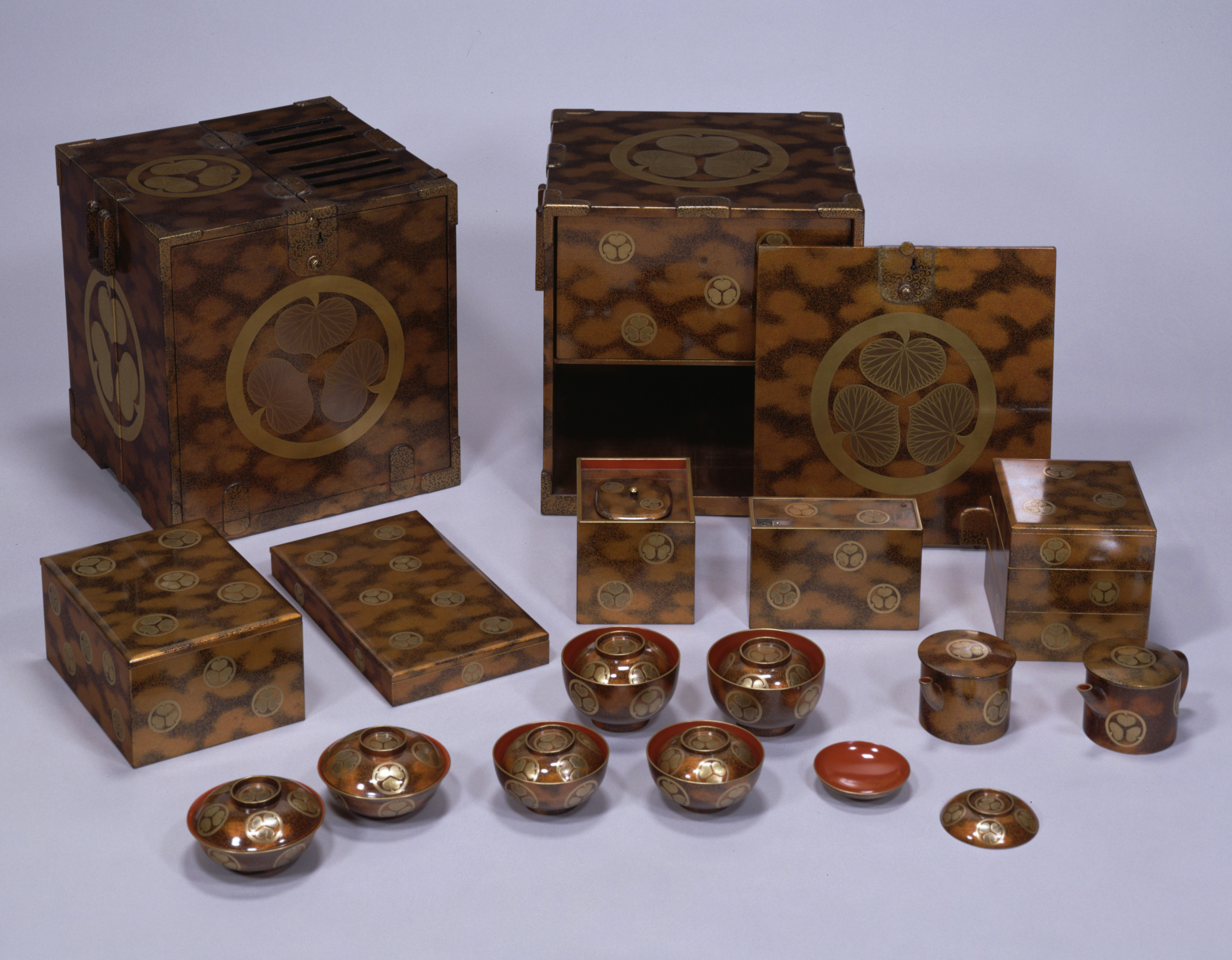 Historical Artifacts - Picnic bento set with tiered food boxes and covered bowls. Japan, Edo period, 19th century u/Munakatasennin