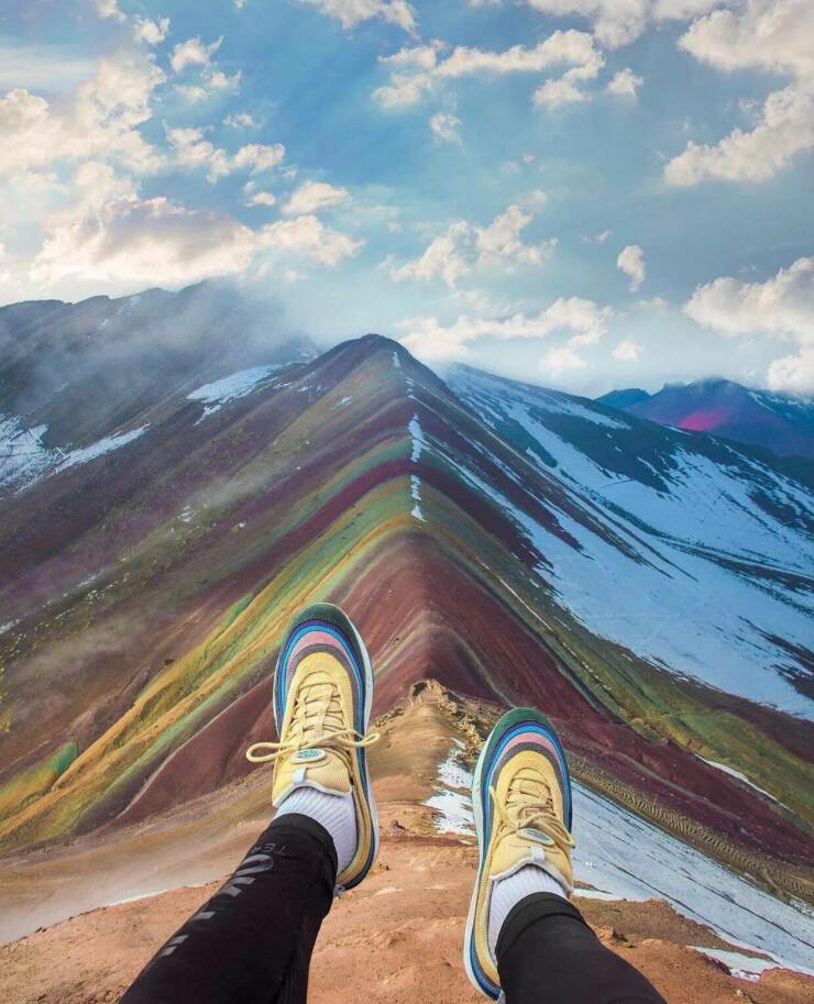 cool pics - rainbow mountain sean wotherspoon - 4