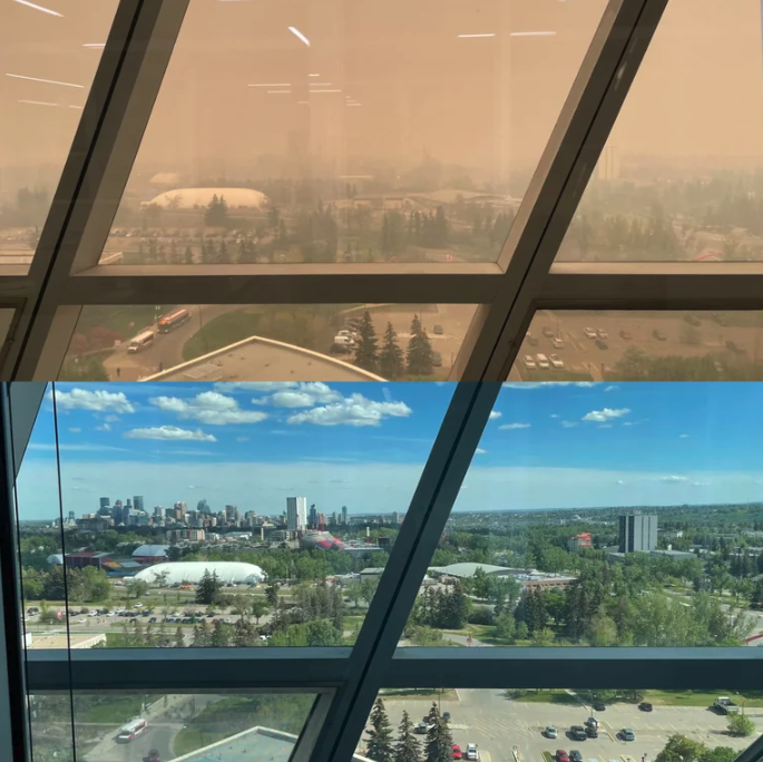cool pics - Wildfire smoke comparison photo in Calgary, Alberta. Pictures were taken one week apart.