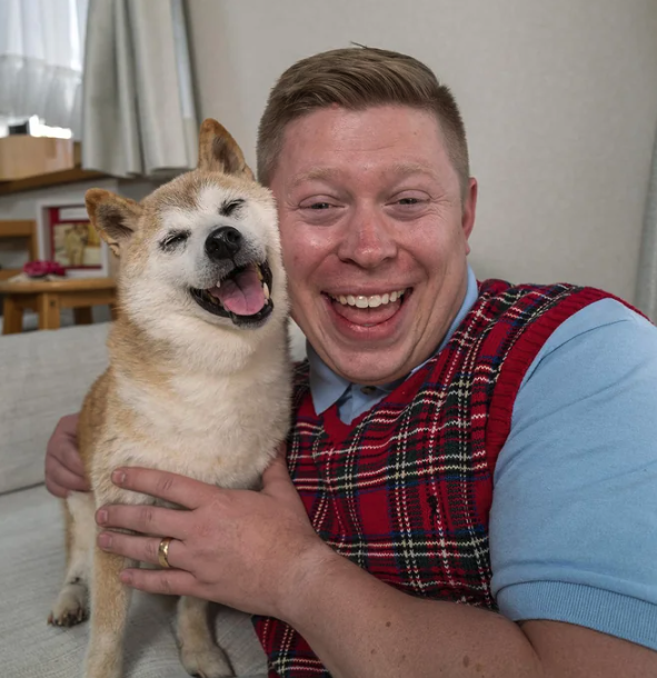 cool pics - Reddit legends Bad Luck Brian and Doge meet in Japan, May 2023