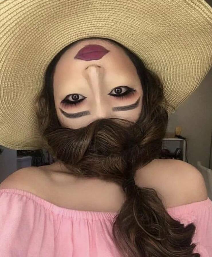 cool pics and photos - upside down makeup - C