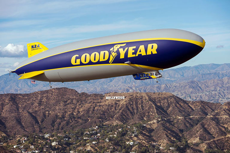 unbelievable facts - goodyear blimp - Nza Wingfoot F Good Year Hollywood V Toccode