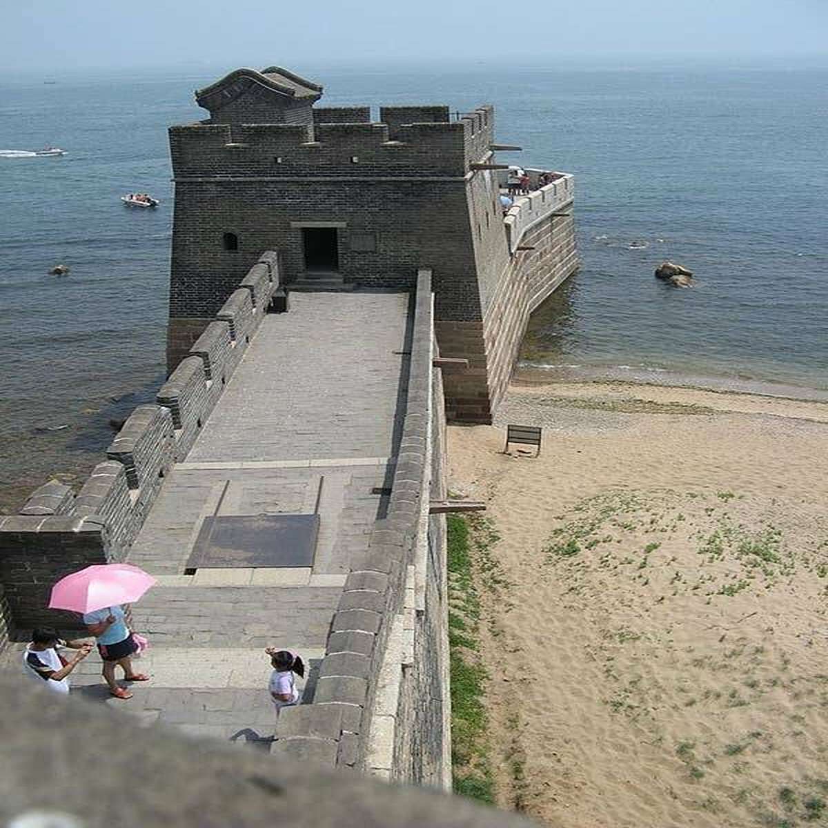 This is what the end of the eastern portion of the Great Wall of China looks like:.