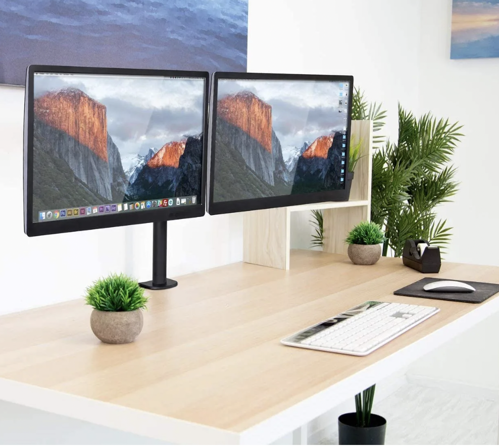 dual monitor setup desk