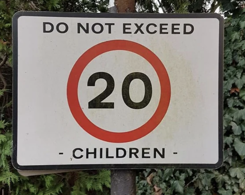 barbie prada - Do Not Exceed 20 Children