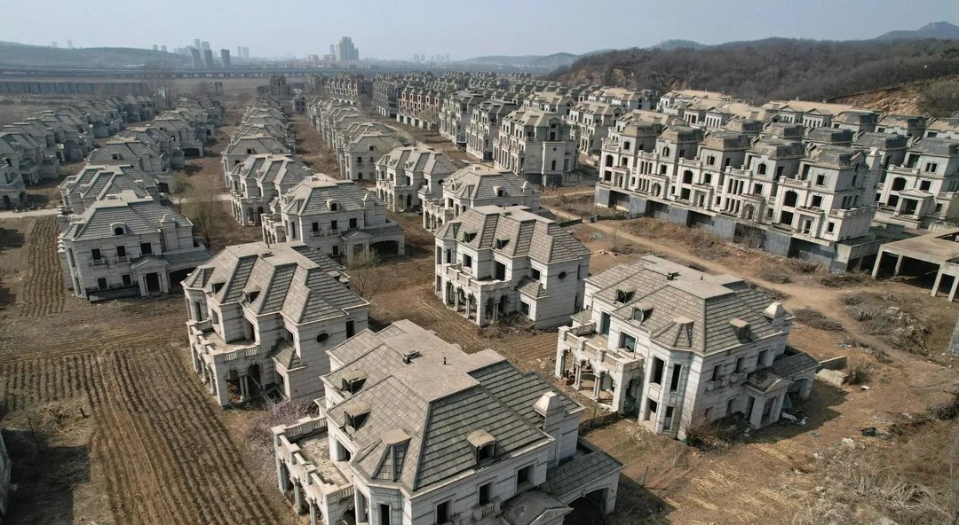 Luxury homes in the city of Zhengzhou, which is now a 1.2billion ghost city that may never be finished because the developer ran out of cash.
