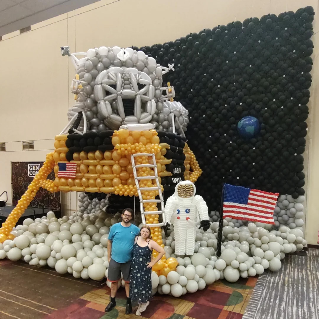 Full Scale Apollo Luner Lander made from 9,000 Balloons.