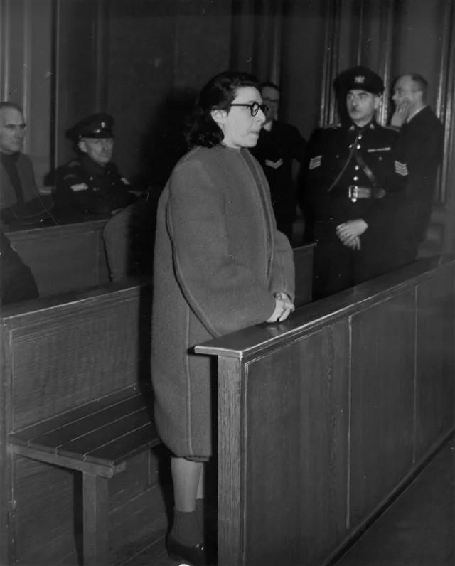 Ans van Dijk, Jewish-Nazi collaborator on trial for treason 1947 